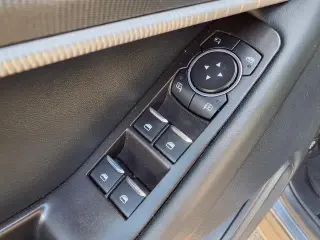 Ford Explorer 2025 AWD ST 4p SUV