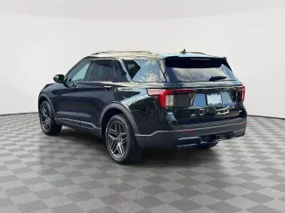 Ford Explorer 2026 AWD ST-Line SUV de 4 puertas