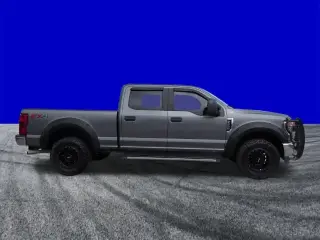 Ford F-250 Super Duty 2021 4x4 XL 4p Cab Camioneta de carga estándar