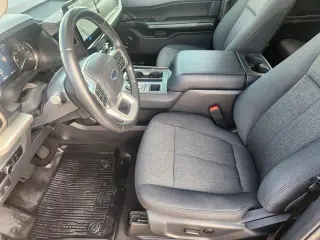 Ford Expedition 2024 4x2 XLT 4p SUV