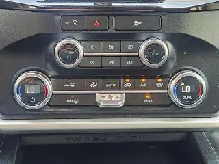 Ford Expedition 2024 4x2 XLT 4p SUV