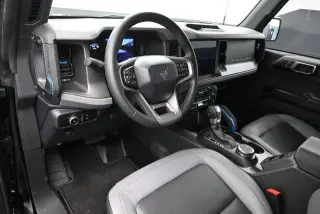 Ford Bronco 2024 4x4 Black Diamond 4p SUV