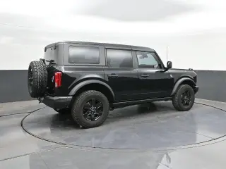 Ford Bronco 2024 4x4 Black Diamond 4p SUV
