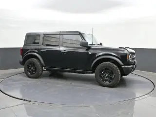 Ford Bronco 2024 4x4 Black Diamond 4p SUV