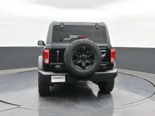 Ford Bronco 2024 4x4 Black Diamond 4p SUV