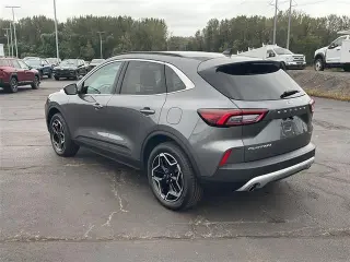 Ford Escape Hybrid 2026 AWD Platinum 4p SUV