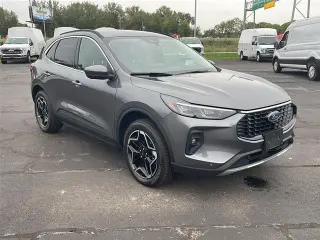 Ford Escape Hybrid 2026 AWD Platinum 4p SUV