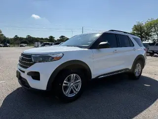 Ford Explorer 2023 XLT 4p SUV