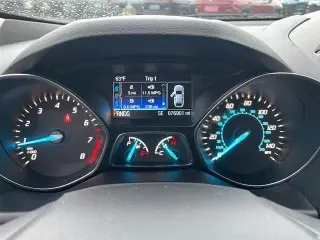 Ford Escape 2015 Titanium 4p SUV