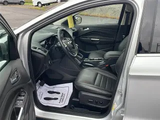 Ford Escape 2015 Titanium 4p SUV
