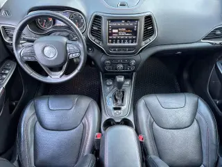 Jeep Cherokee 2019 4x4 Trailhawk 4dr SUV