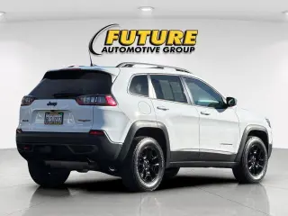 Jeep Cherokee 2019 4x4 Trailhawk 4dr SUV