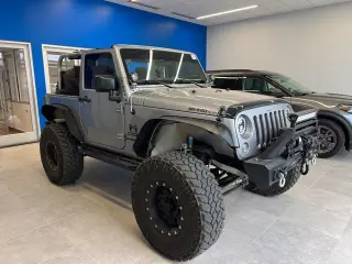 Jeep Wrangler 2017 4x4 Sport 2p SUV