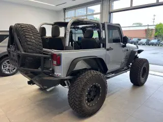 Jeep Wrangler 2017 4x4 Sport 2p SUV