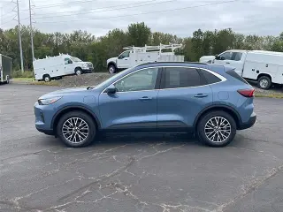 Ford Escape Plug-In Hybrid 2025 PHEV SUV 4p.