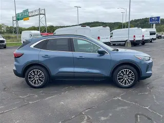 Ford Escape Plug-In Hybrid 2025 PHEV SUV 4p.