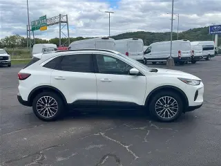 Ford Escape híbrido enchufable 2024 PHEV 4 puertas SUV