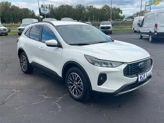 Ford Escape híbrido enchufable 2024 PHEV 4 puertas SUV