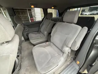 2005 Toyota Sienna LE