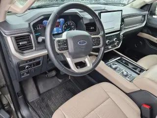 Ford Expedition MAX 2024 4x4 XLT 4dr SUV