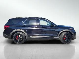 Ford Explorer 2023 AWD ST SUV de 4 puertas