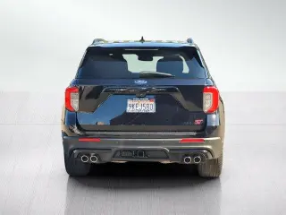 Ford Explorer 2023 AWD ST SUV de 4 puertas