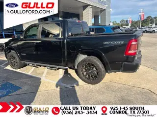 Ram 1500 2021 4x4 Laramie 4p Cab Camioneta 5.6 ft. CA Extra Corta