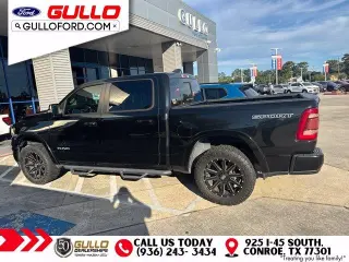 Ram 1500 2021 4x4 Laramie 4p Cab Camioneta 5.6 ft. CA Extra Corta