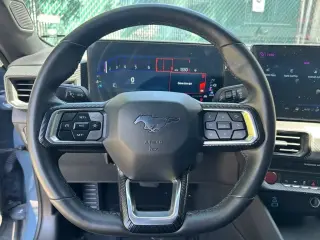 Ford Mustang 2025 EcoBoost 2p Fastback
