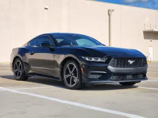 Ford Mustang 2024 EcoBoost 2dr Fastback