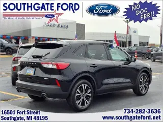 Ford Escape 2021 AWD SE 4p SUV