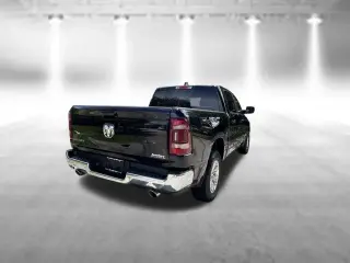 Ram 1500 2024 4x2 Laramie 4p Cab Crew 5.6 ft. SB Pickup