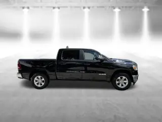 Ram 1500 2024 4x2 Laramie 4p Cab Crew 5.6 ft. SB Pickup