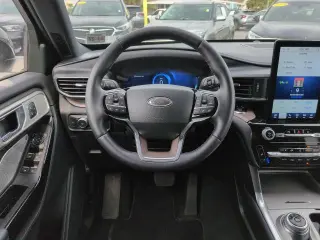 Ford Explorer 2022 AWD Platinum 4dr SUV