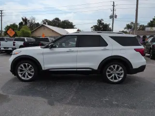 Ford Explorer 2022 AWD Platinum 4dr SUV