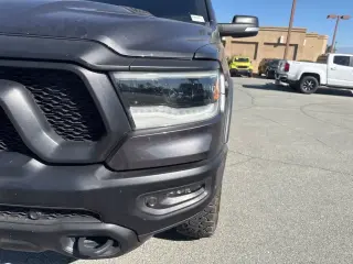 Ram 1500 2021 4x4 Rebel 4dr Cabina Tripulada 5.6 ft. SB Camioneta