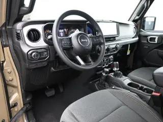 Jeep Gladiator 2025 4x4 Sport 4dr Crew Cab 5.0 ft. SB