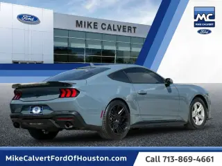 Ford Mustang 2024 EcoBoost 2dr Fastback