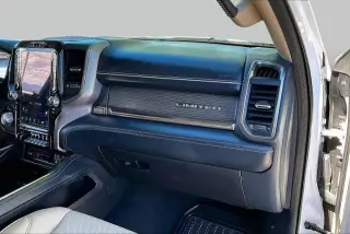 Ram 1500 2019 4x4 Limited 4p Camioneta Cabina Tripla 5.6 ft. SB Pickup