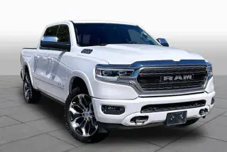 Ram 1500 2019 4x4 Limited 4p Camioneta Cabina Tripla 5.6 ft. SB Pickup