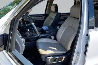 Ram 1500 2019 4x4 Limited 4p Camioneta Cabina Tripla 5.6 ft. SB Pickup