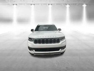 Jeep Wagoneer 2024 4x4 Serie II 4p SUV