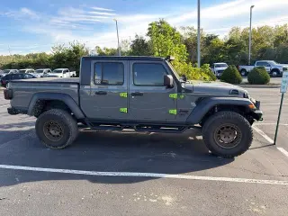 Jeep Gladiator 2020 4x4 Sport 4dr Crew Cab 5.0 ft. SB