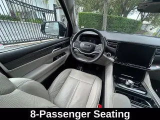 Jeep Wagoneer 2024 4x2 Serie II 4p SUV