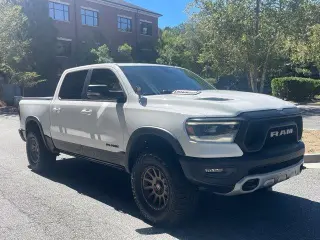 Ram 1500 2019 4x4 Rebel 4p Crew Cab 5.6 ft. SB Pickup
