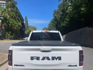 Ram 1500 2019 4x4 Rebel 4p Crew Cab 5.6 ft. SB Pickup