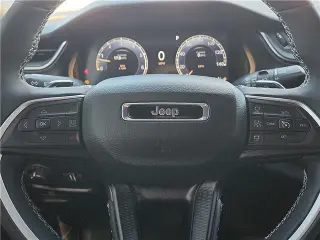 Jeep Grand Cherokee L 2025 4x4 Altura 4p SUV