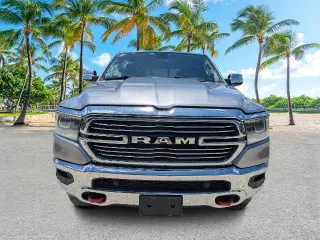 Ram 1500 2019 4x4 Laramie 4dr Crew Cab 5.6 ft. SB Pickup