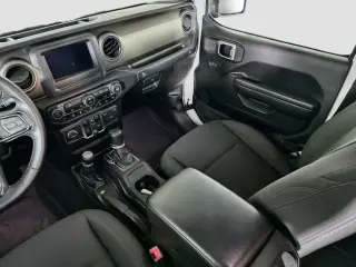 Jeep Gladiator 2020 4x4 Sport 4dr Crew Cab 5.0 ft. SB