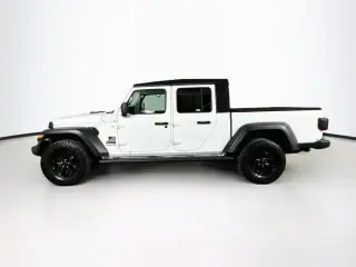 Jeep Gladiator 2020 4x4 Sport 4dr Crew Cab 5.0 ft. SB